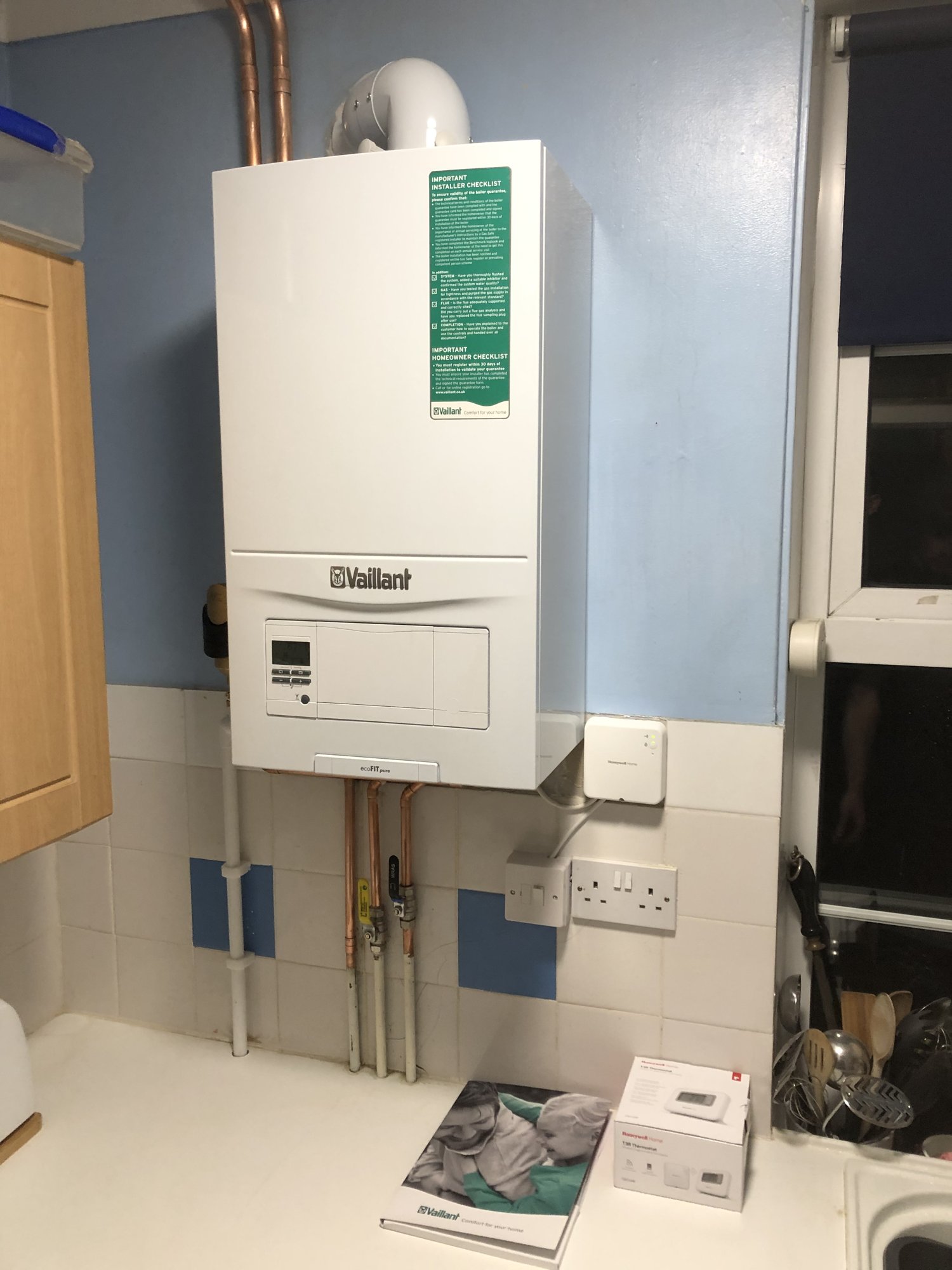 Tidy boiler installation in a utility space