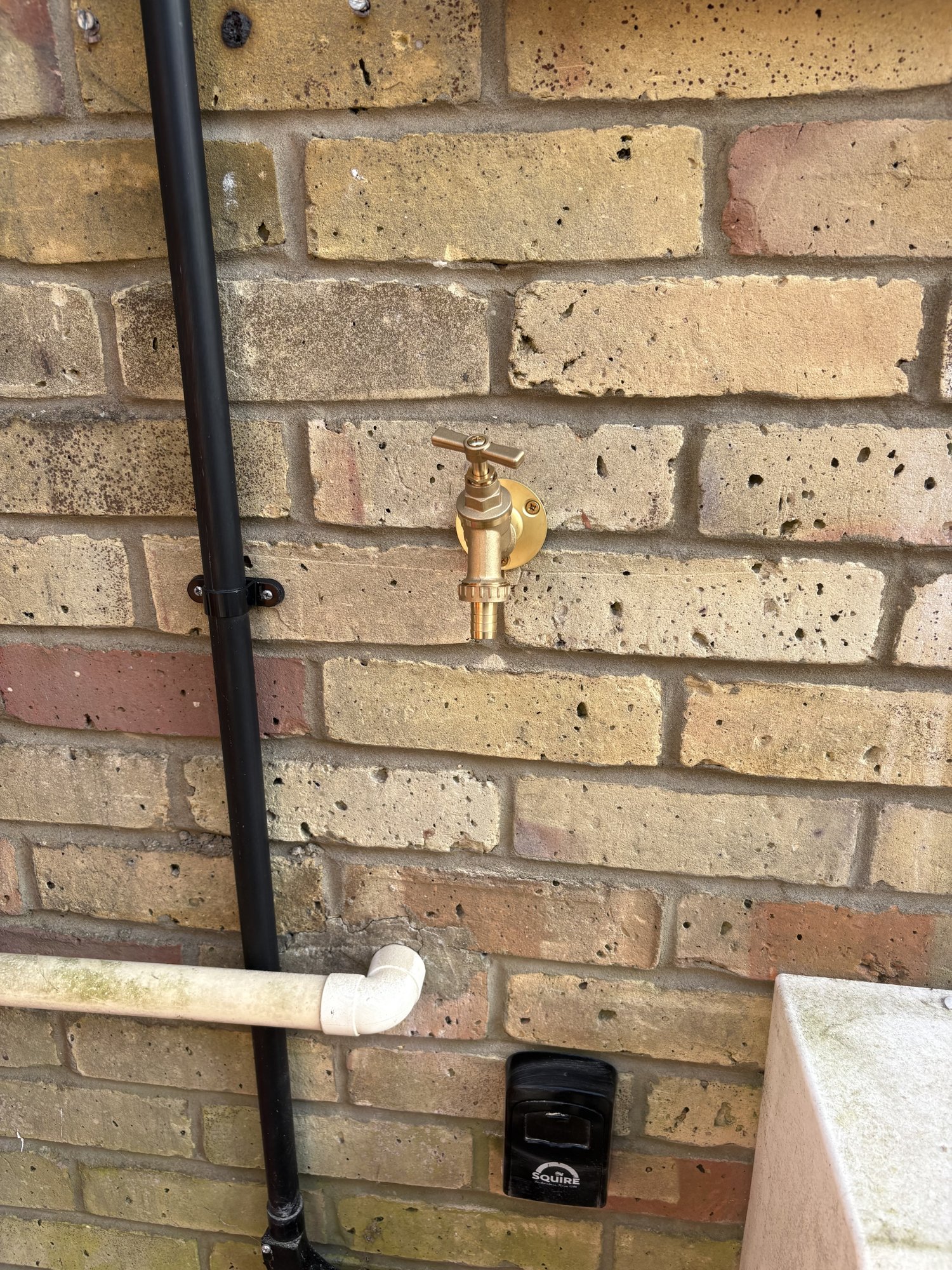 Replacing a tap
